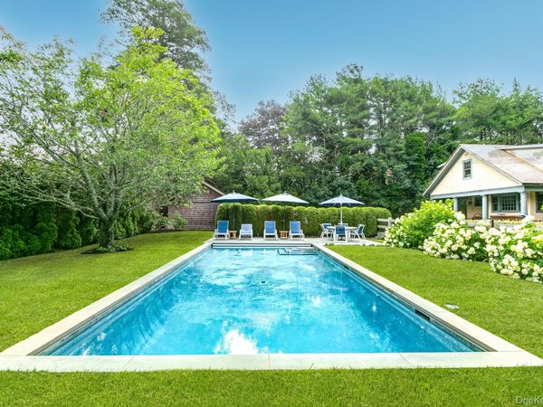 53 McGuirk Street , East Hampton, NY 11937