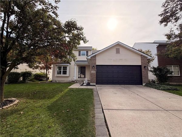 2260 Patterson Lane, Troy, OH 45373