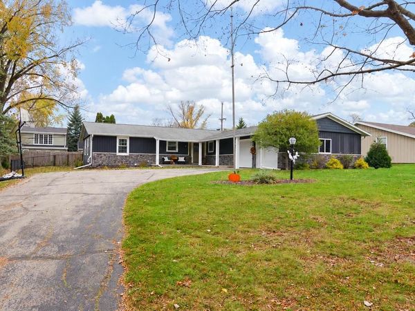 190 ST MARYS BOULEVARD, Green Bay, WI 54301