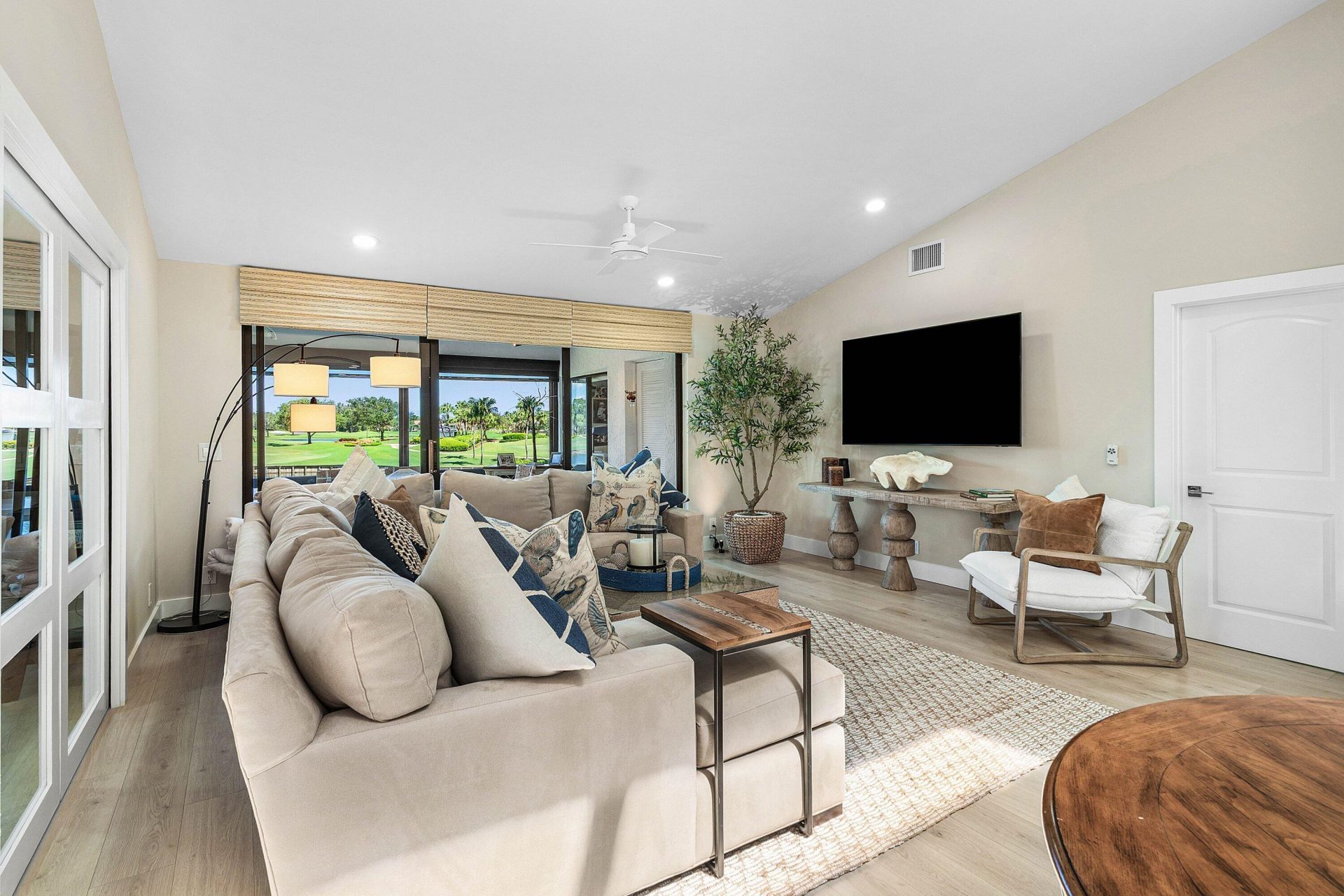 17 Eastgate Drive, Unit B, Boynton Beach, FL 33436 Photo