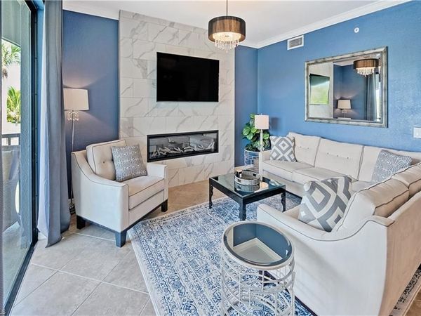 9723 Acqua CT , Unit 337, NAPLES, FL 34113