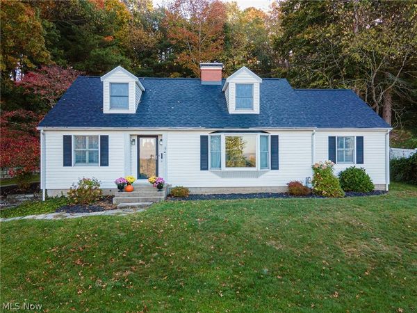760 Sunset Terrace , Coshocton, OH 43812