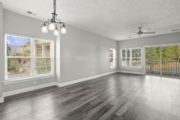 5090 Windsor Green Way  photo 4