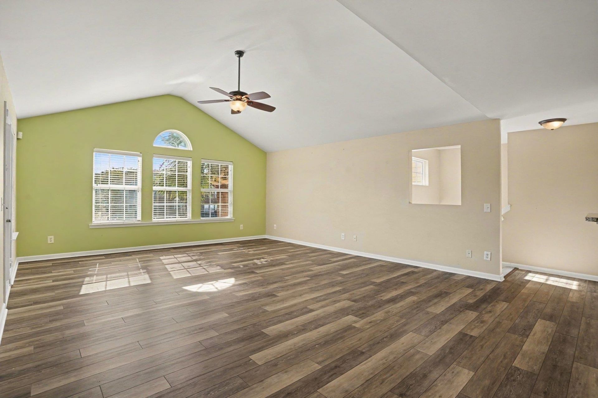 119 Brentwood Dr.  Photo 6