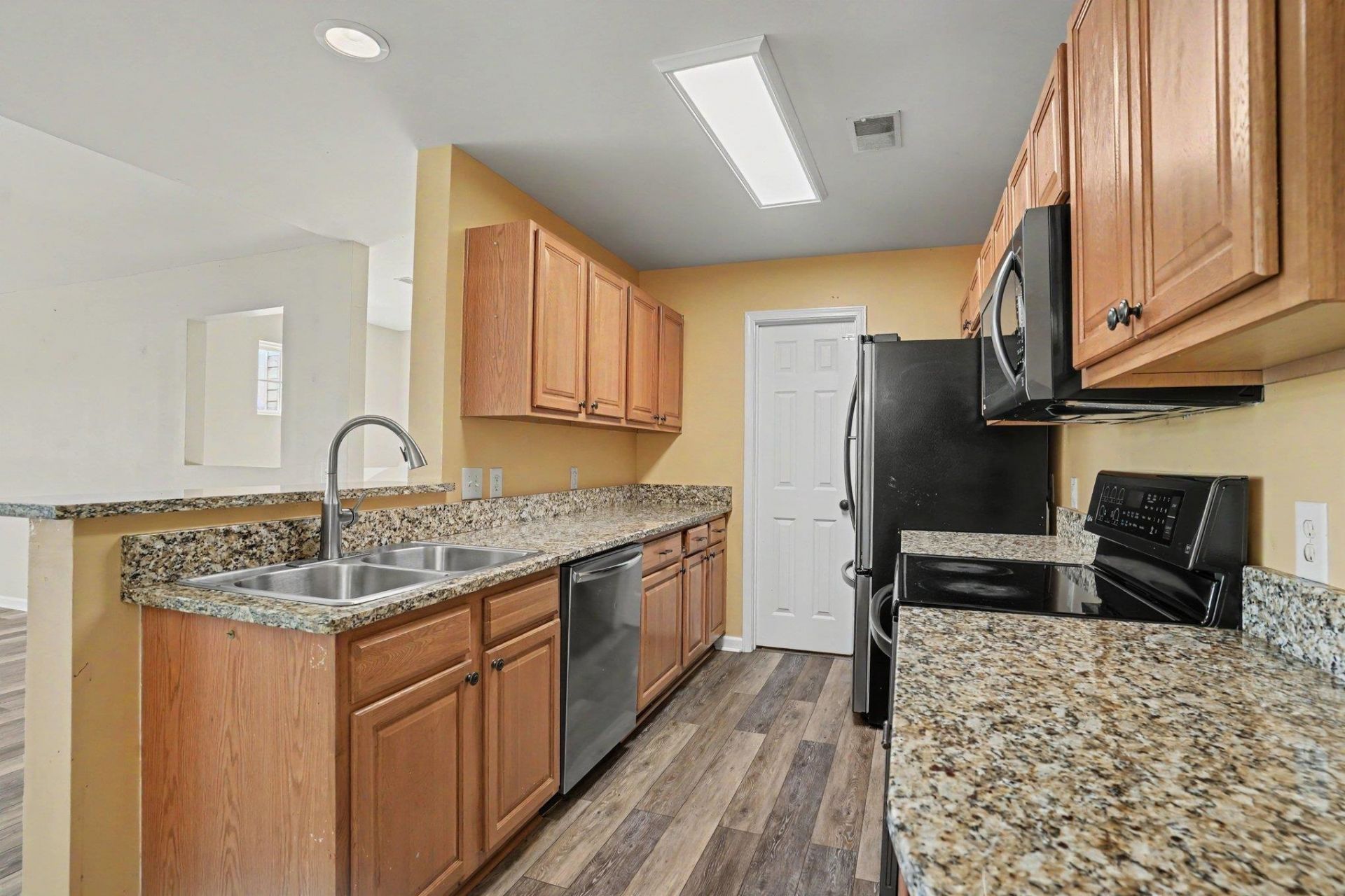 119 Brentwood Dr.  Photo 9
