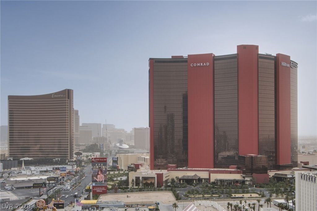 2700 Las Vegas Boulevard, Unit 2201, Las Vegas, NV 89109 Main Photo