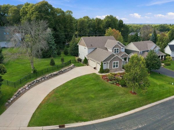 2388 Highover Trail, Chanhassen, MN 55317