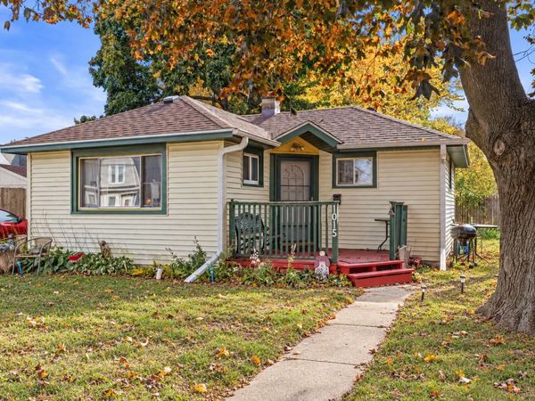 1015 Goold St, Racine, WI 53402