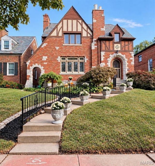 5318 Tamm Avenue , Saint Louis, MO 63109 Main Photo