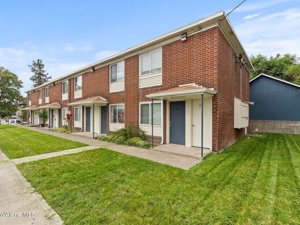 220 S Elm St , Spokane, WA 99201