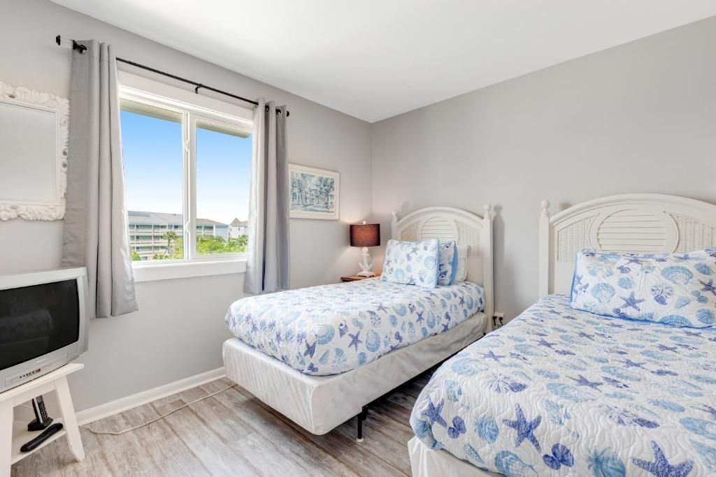 74 Mariners Cay Photo 18