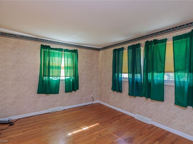 490 Bassett Road, Bay Village, OH 44140 Photo 14