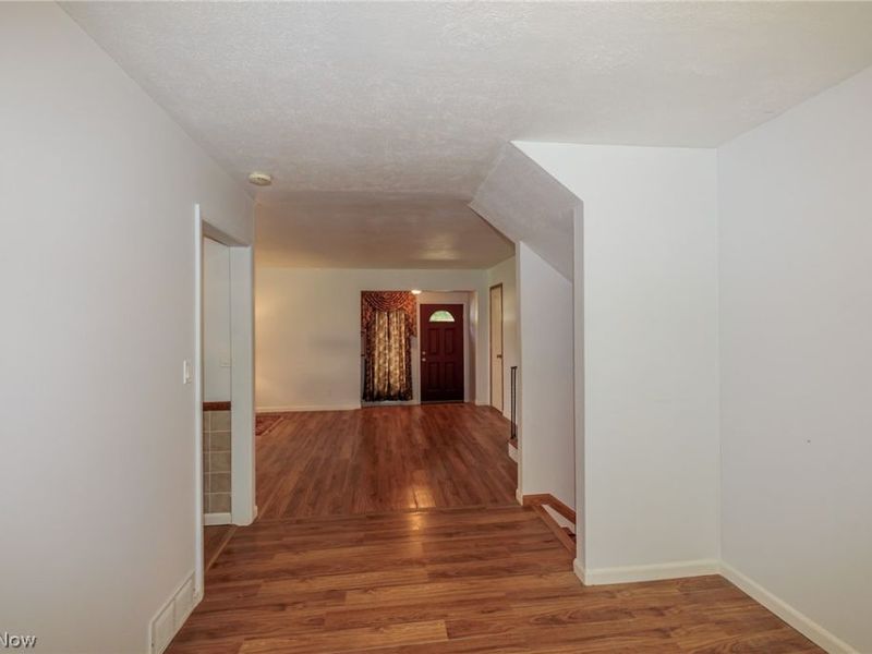 490 Bassett Road, Bay Village, OH 44140 Photo 29
