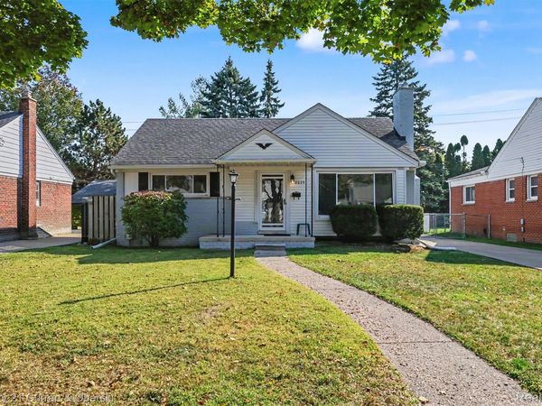 2025 Raymond Avenue , Dearborn, Mi 48124