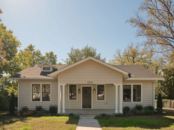 1212 Howard Ave, Nashville, TN 37216