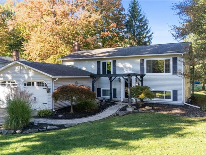 225 Morgan Drive, Painesville Township, OH 44077 Photo 2