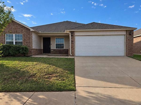 3528 SE 95th Street, Moore, OK 73160