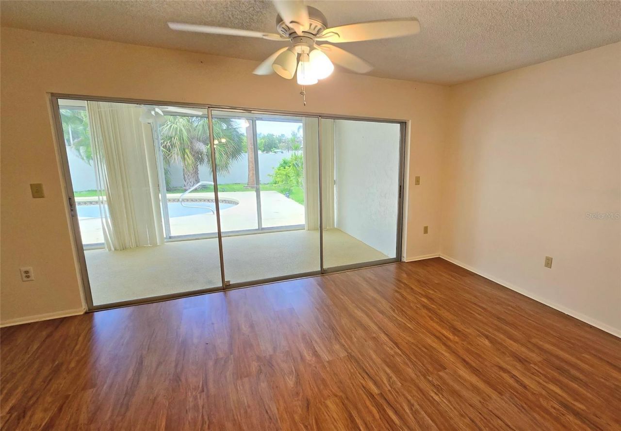 6545 Waterford Circle , Sarasota, FL 34238 Photo