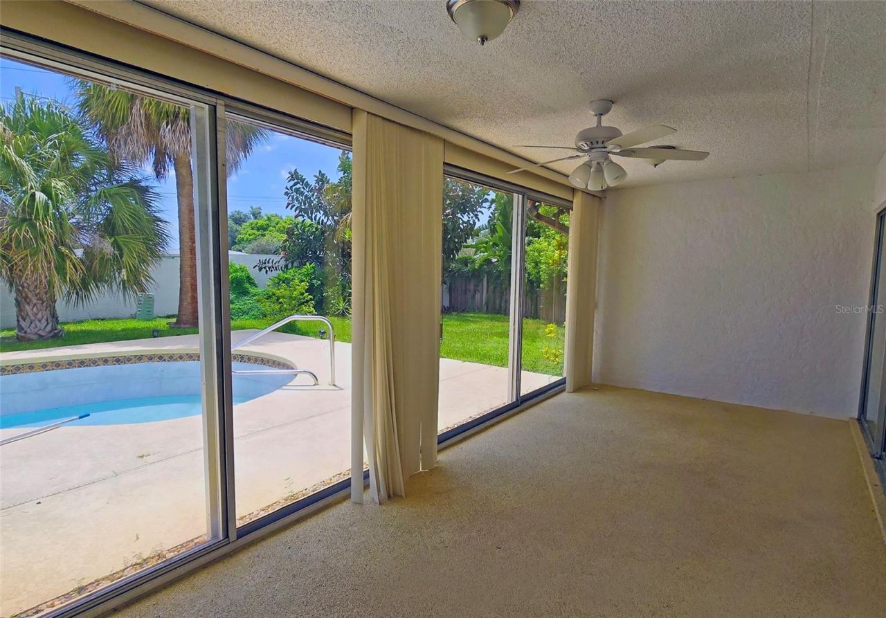 6545 Waterford Circle , Sarasota, FL 34238 Photo