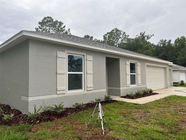 8 PORTLAND PLACE , PALM COAST, FL 32164