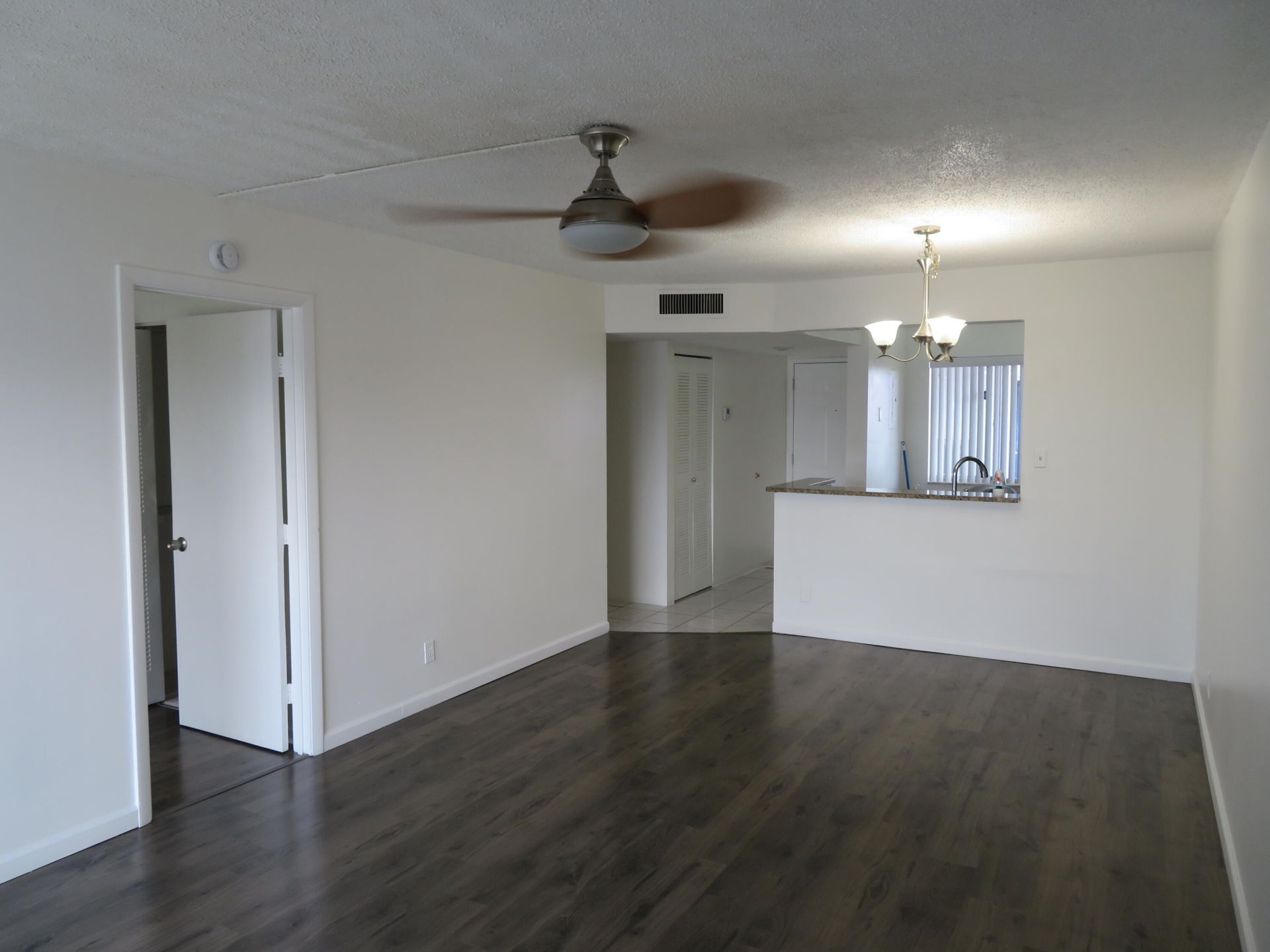 8700 N Sherman Circle, Unit 504, Miramar, FL 33025 Photo