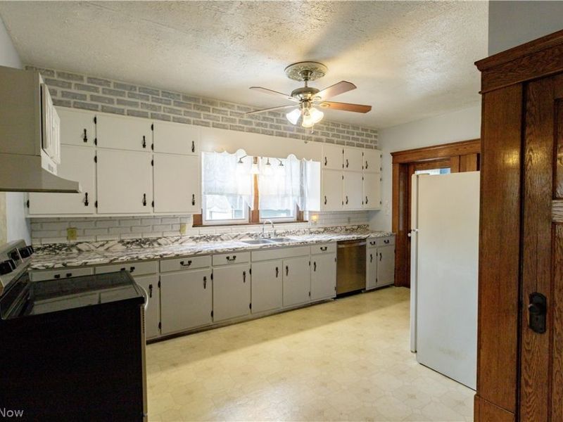 9395 Chestnut Avenue SE, East Sparta, OH 44626 Photo 7