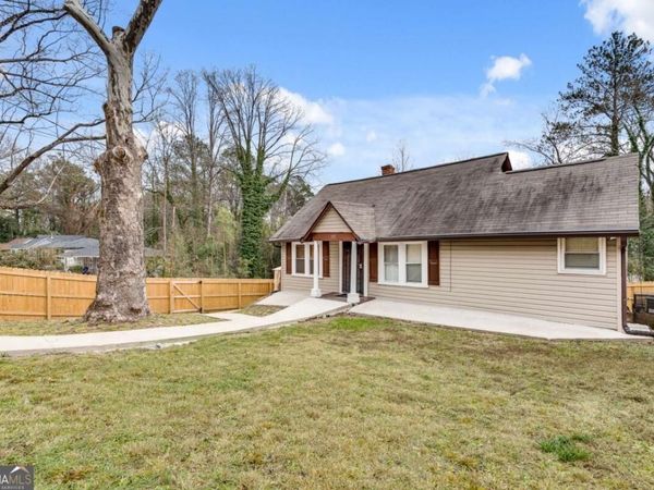 335 Fairburn Road NW, Atlanta, GA 30331