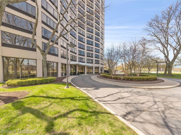 5000 Town Center, Unit 2605, Southfield, Mi 48075