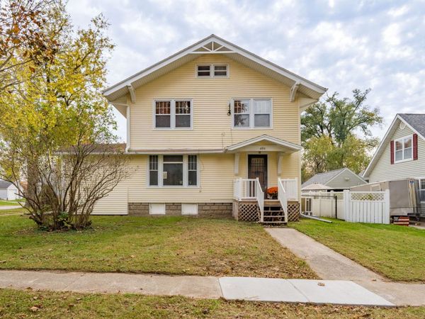 404 W 6th Street , Wilton, IA 52778