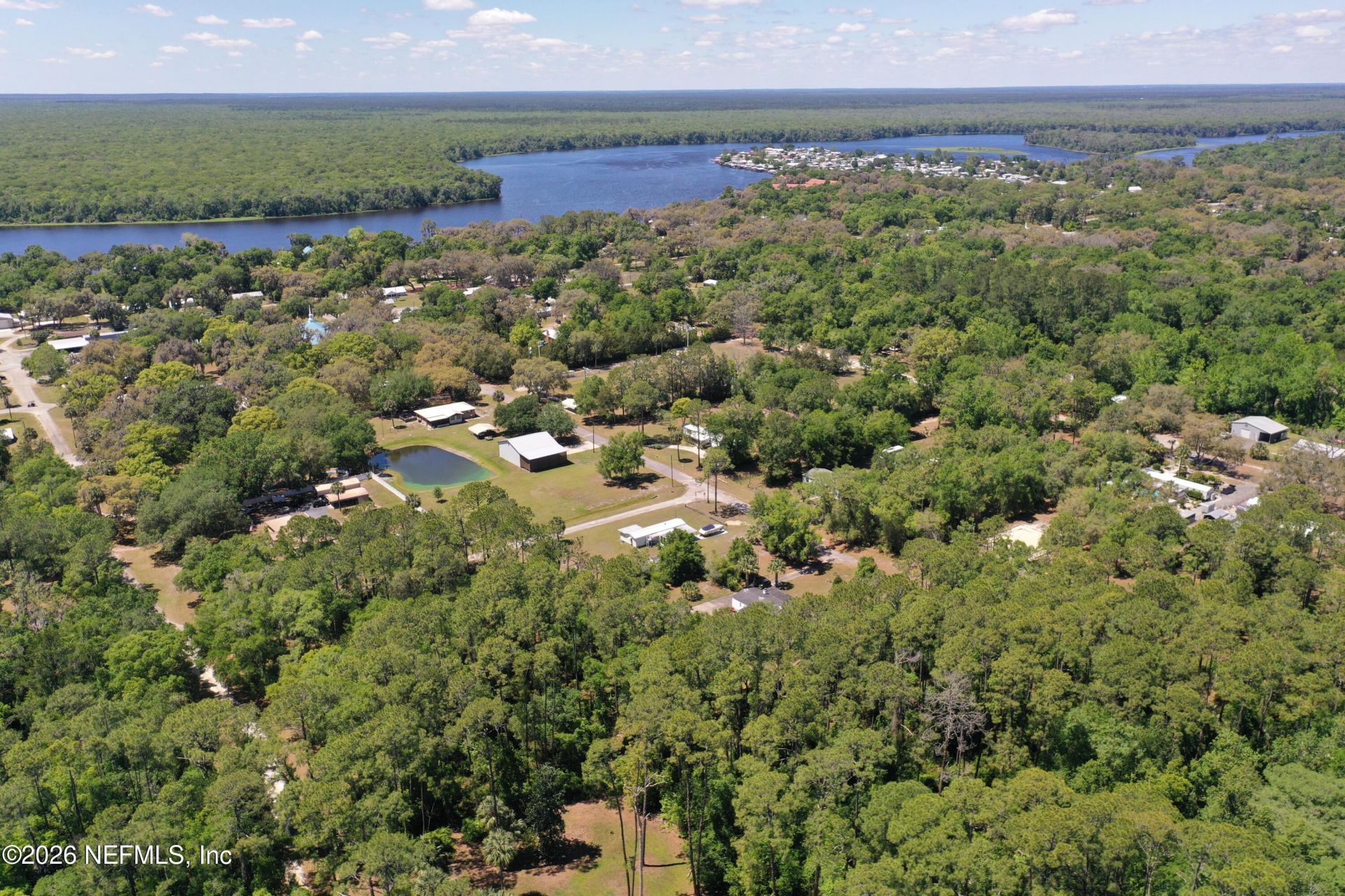 638 Walnut Street, Welaka, FL 32193 Photo