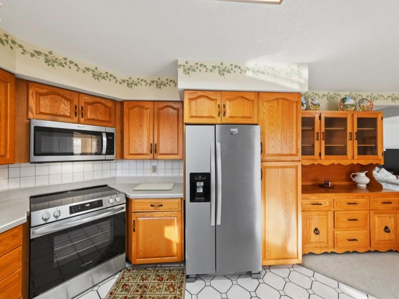 3601 Briarcrest Drive, Castalia, OH 44824 Photo 9