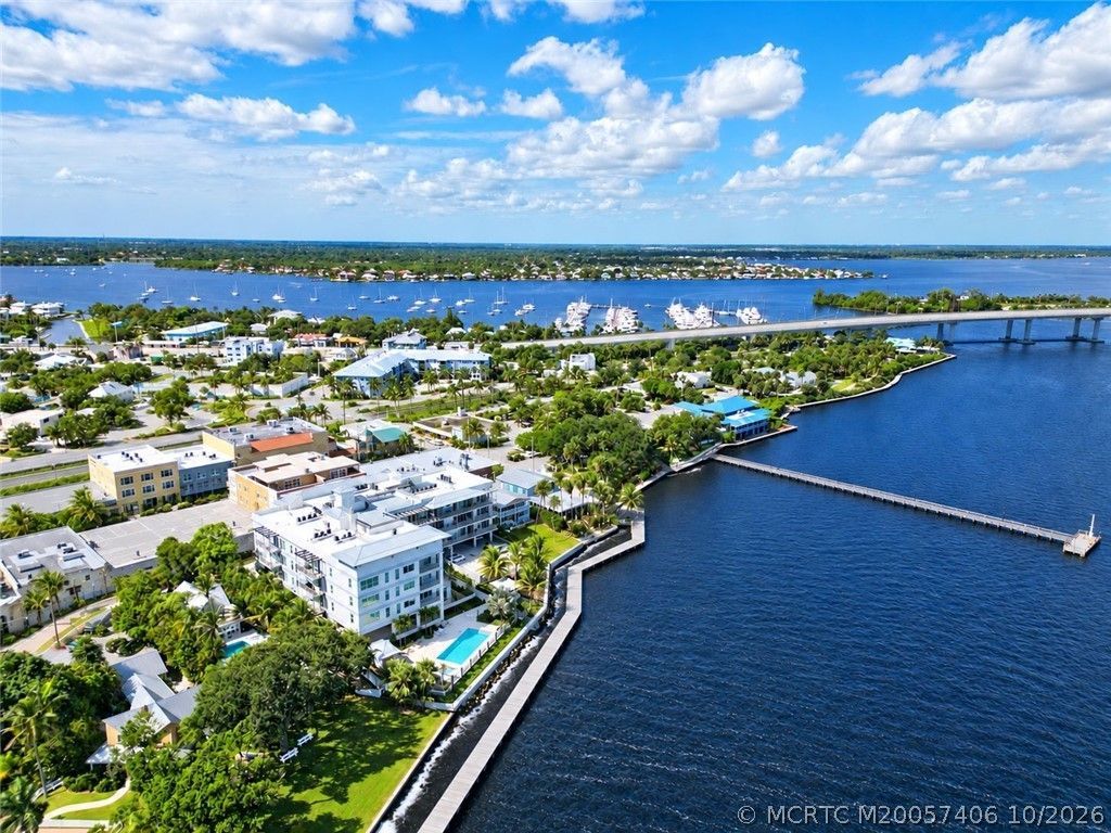 41 SW Seminole Street, Unit Apt# 404, Stuart, FL 34994 Photo