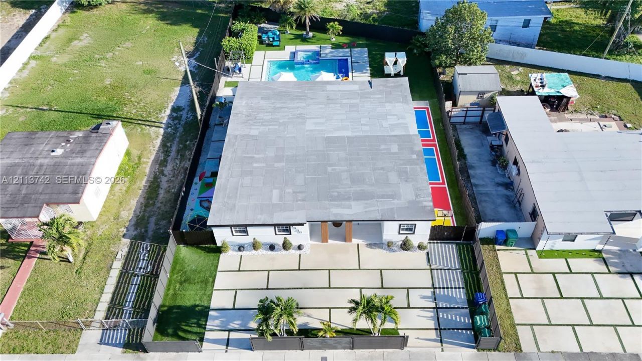 1930 NW 163rd St Rd , Miami Gardens, FL 33054 Photo