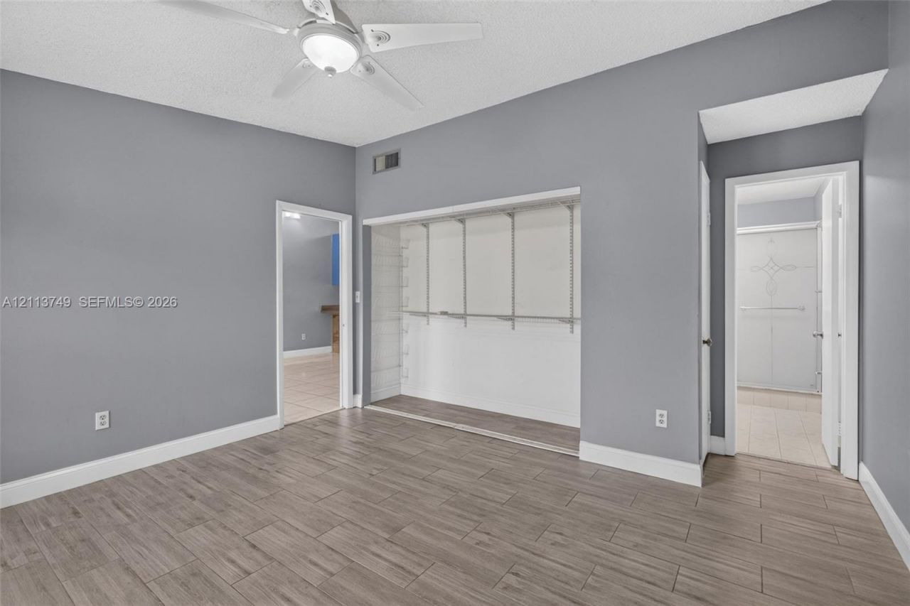 9591 W Fern Ln, Miramar, FL 33025 Photo