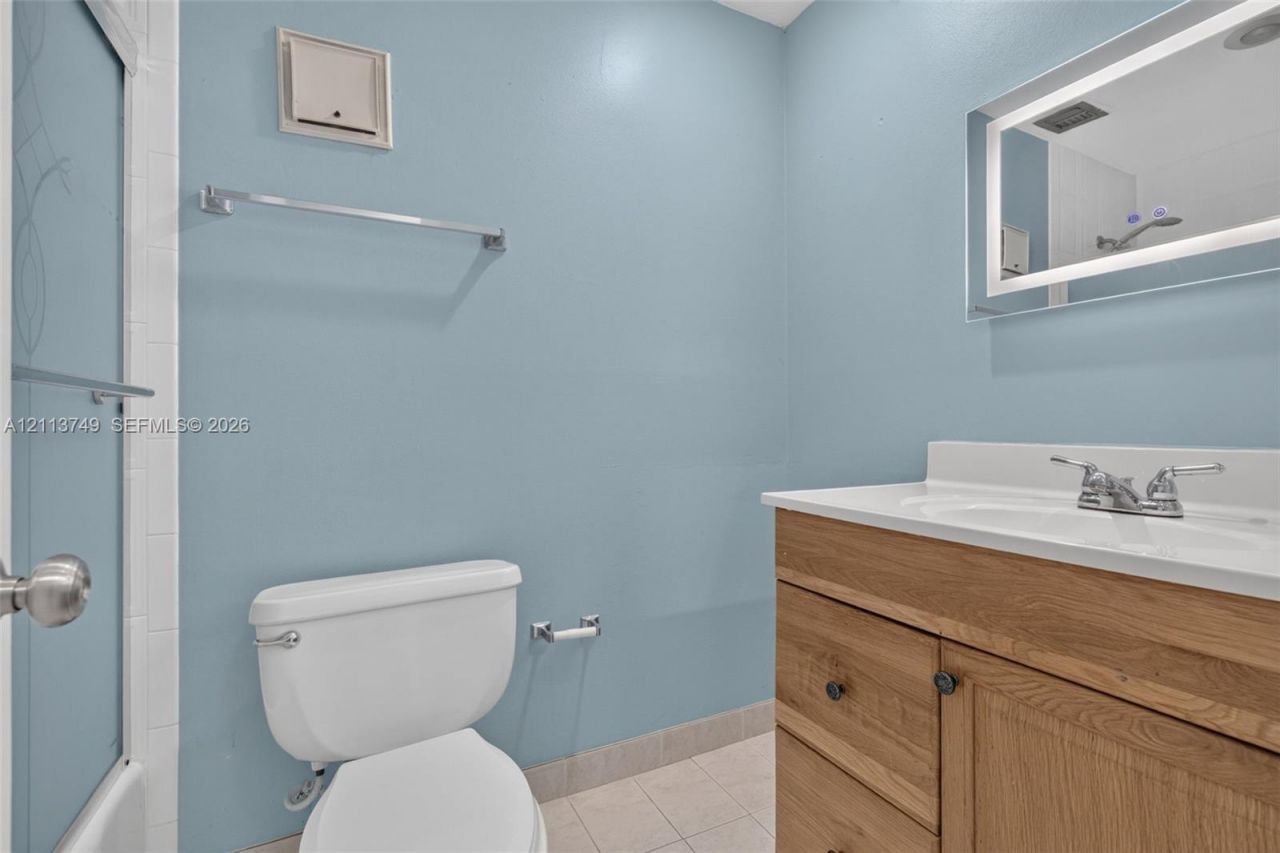 9591 W Fern Ln, Miramar, FL 33025 Photo