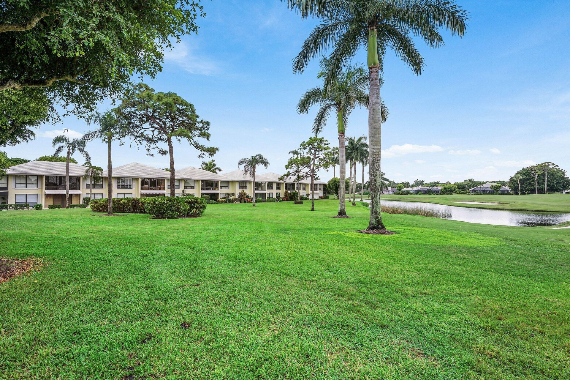 3657 Quail Ridge Drive N, Unit Bobwhite B, Boynton Beach, FL 33436 Photo