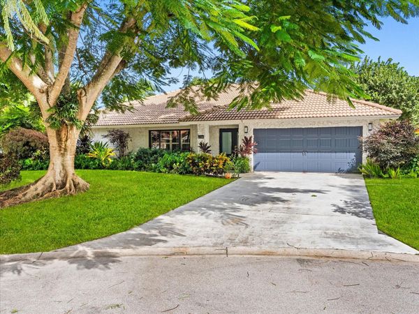 21789 Linwood Way, Boca Raton, FL 33433