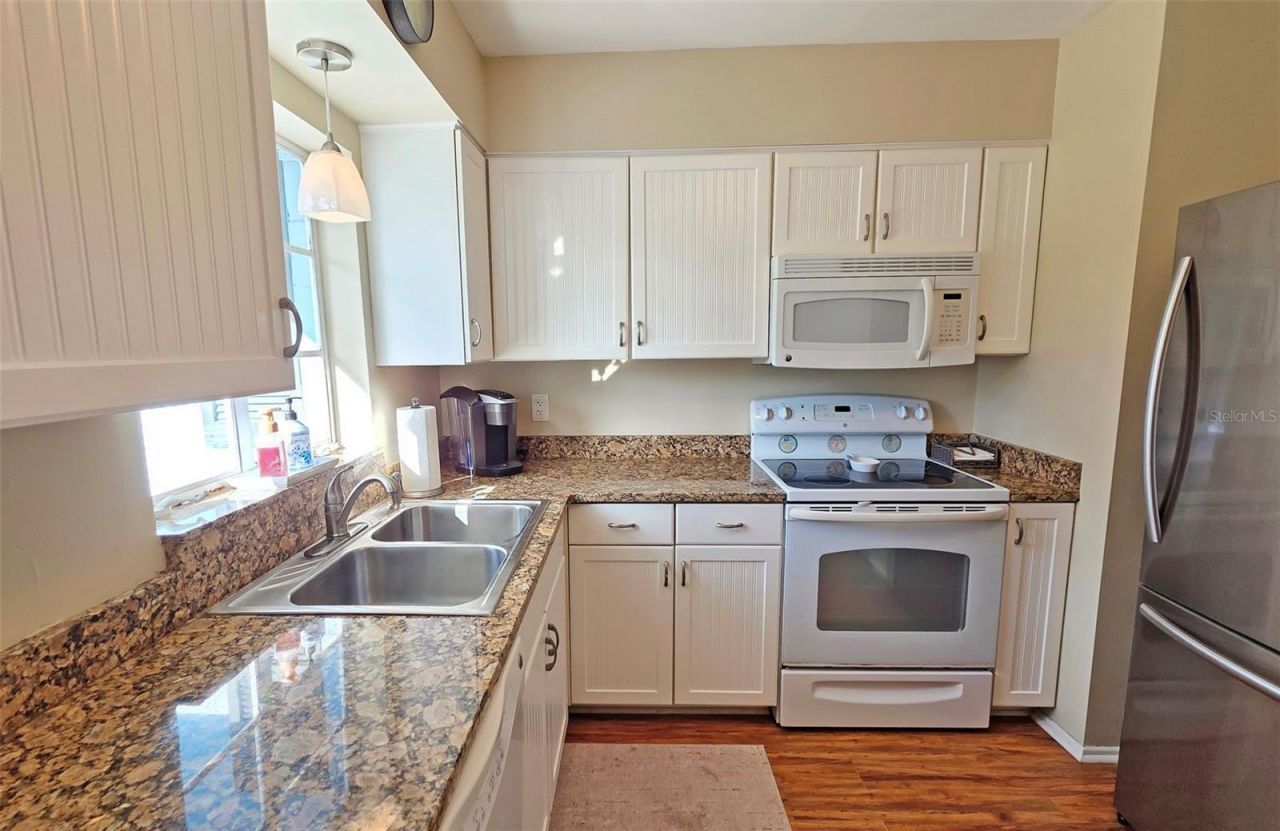 918 Indiana Lane, Sarasota, FL 34234 Photo