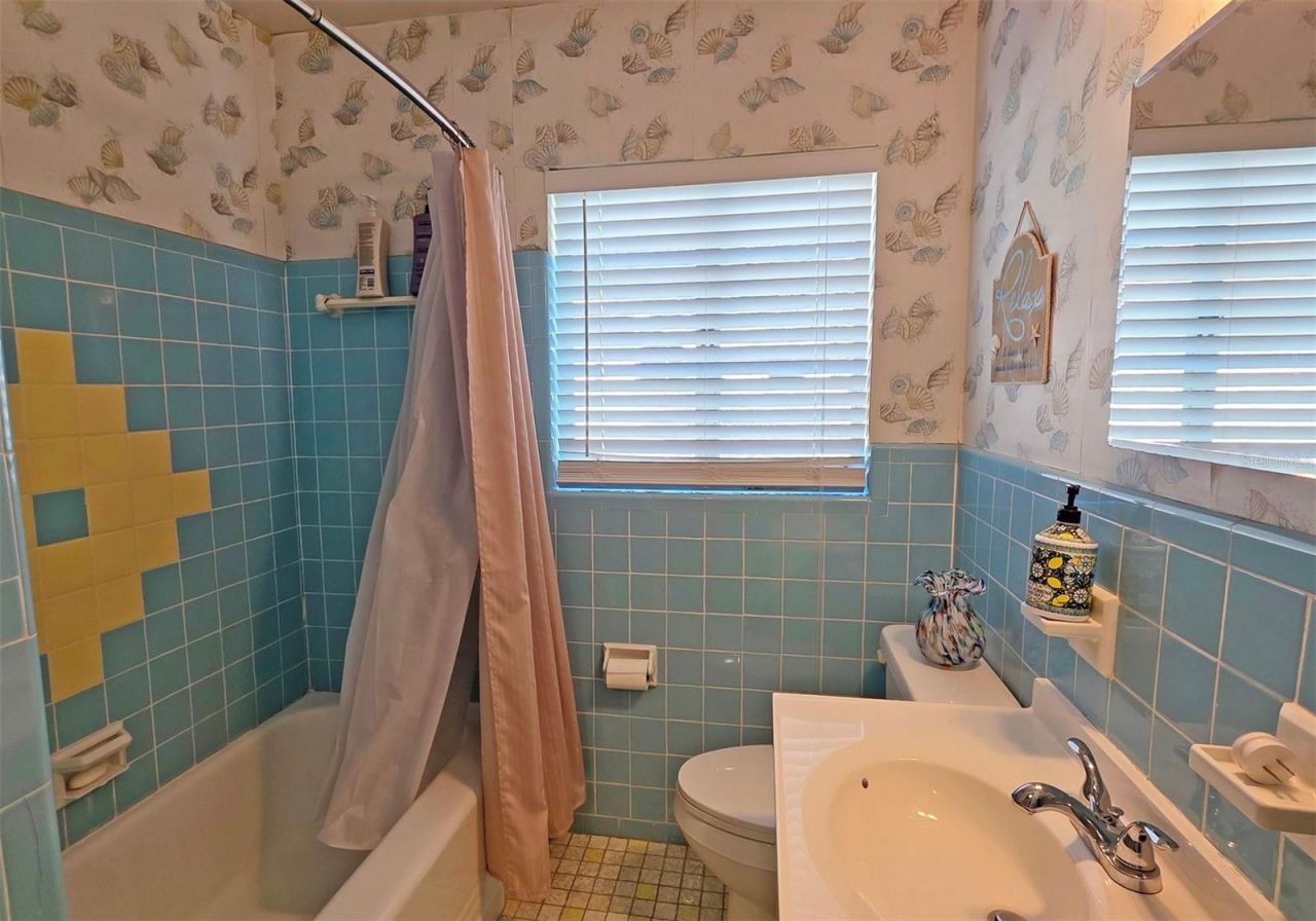 918 Indiana Lane, Sarasota, FL 34234 Photo