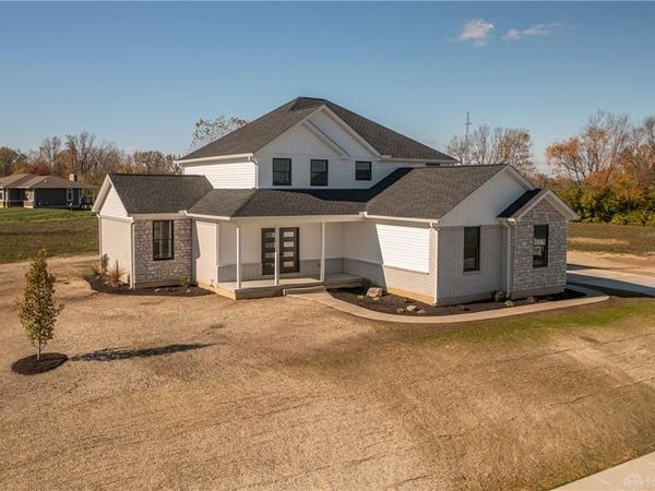 3631 Kingsgate Lane, Springfield, OH 45503