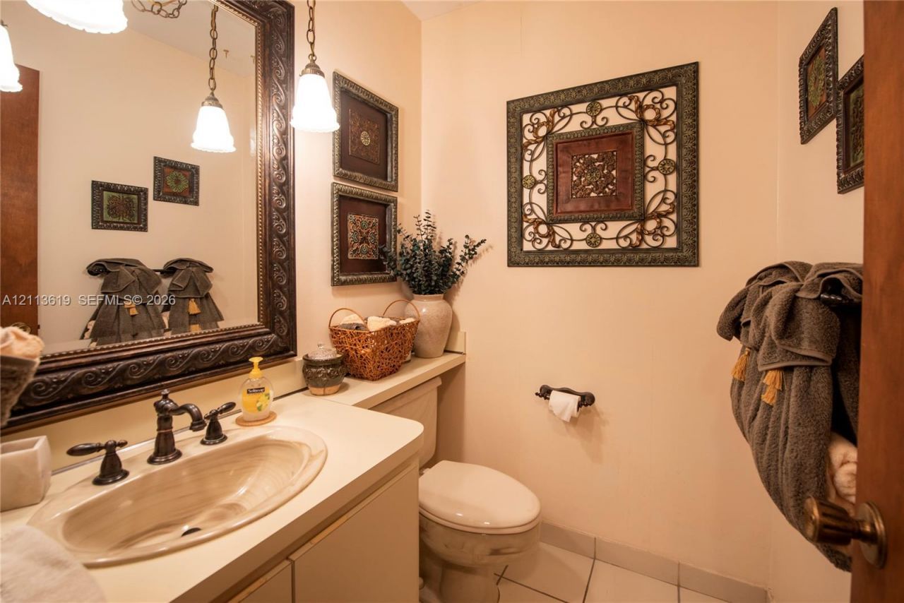 5310 SW 109 Ave , Davie, FL 33328 Photo