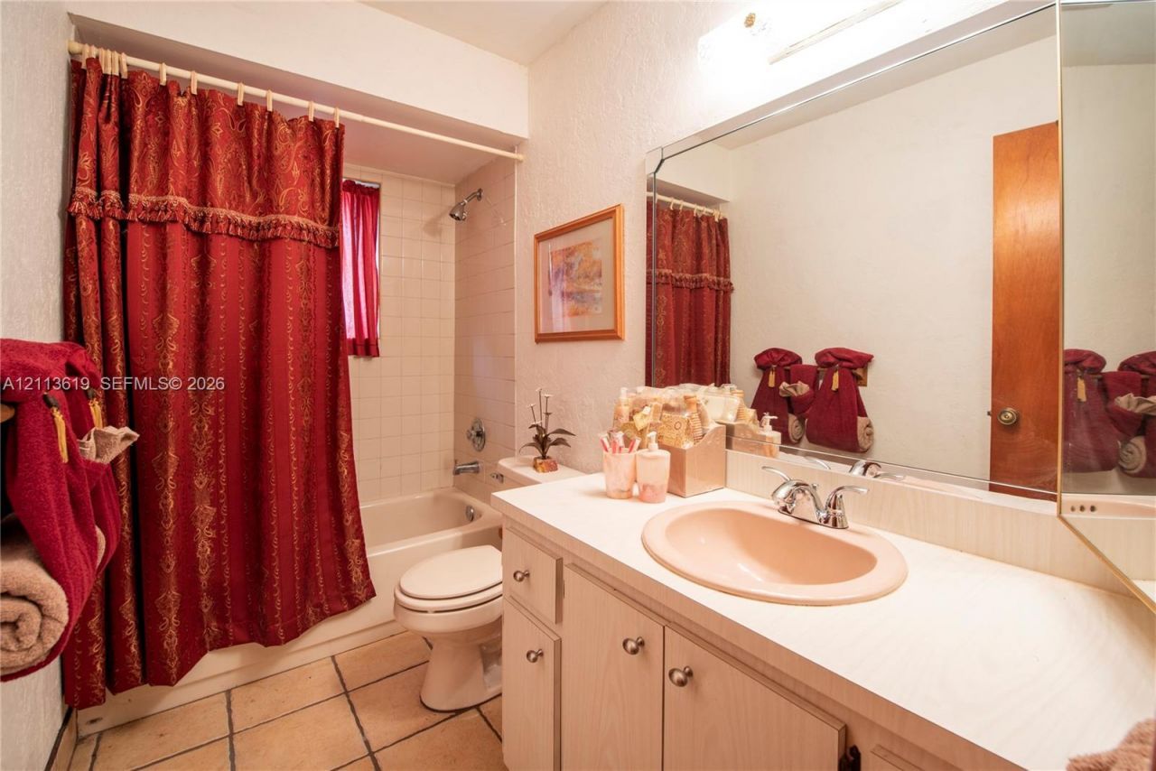 5310 SW 109 Ave , Davie, FL 33328 Photo