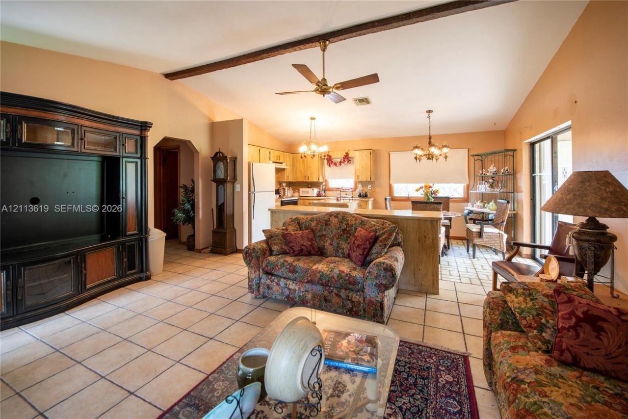 5310 SW 109 Ave , Davie, FL 33328 Photo