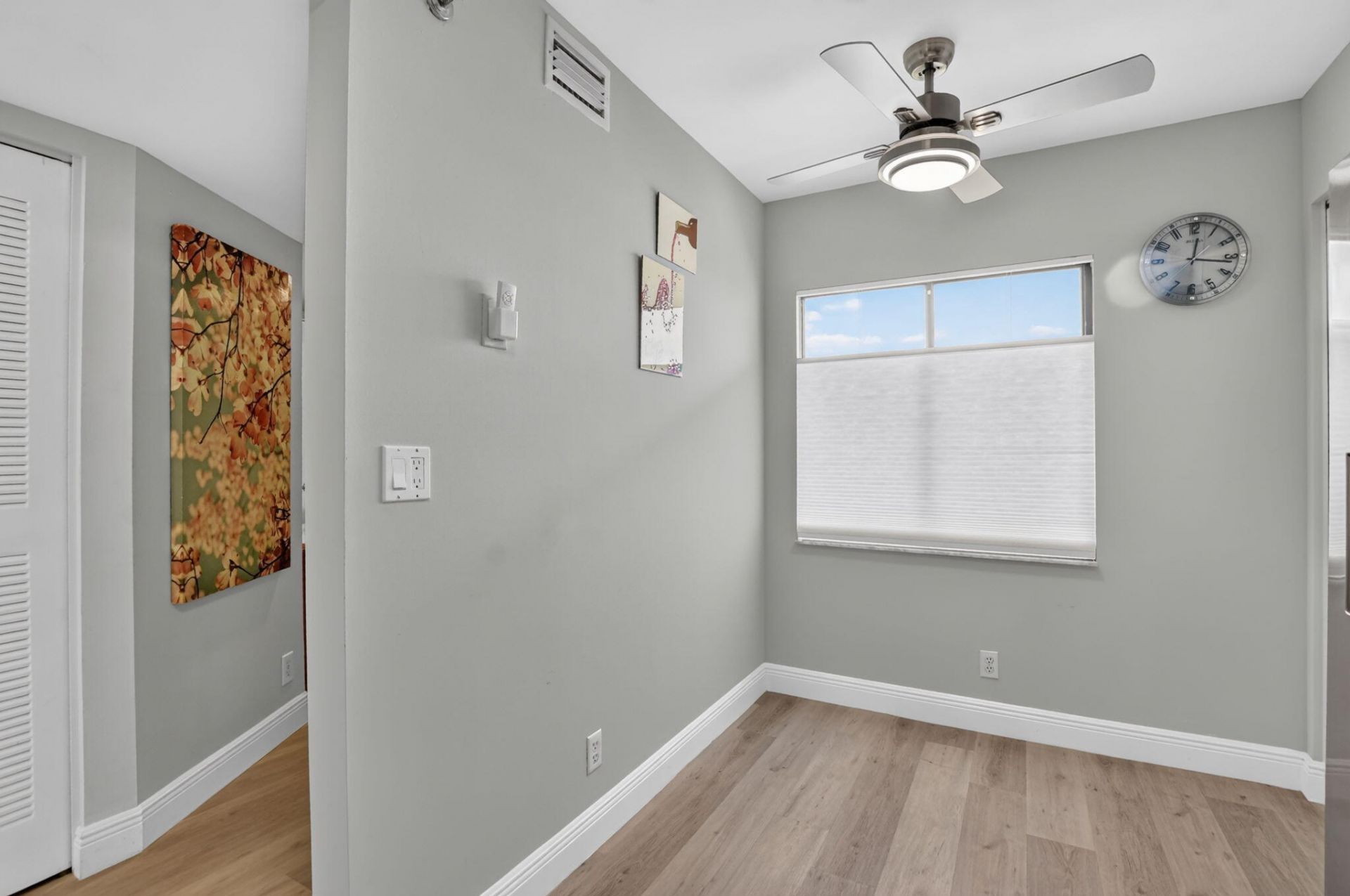 7290 Kinghurst Drive, Unit 807, Delray Beach, FL 33446 Photo