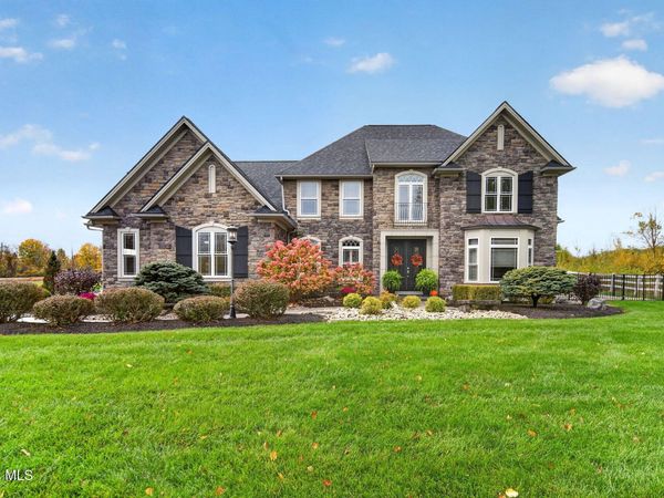 14 Avalon Way, Altamont, NY 12009