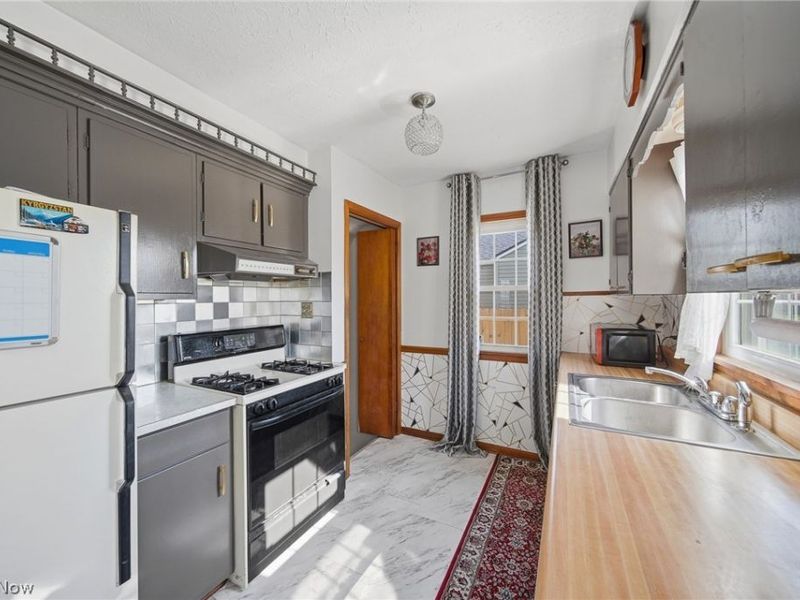 1505 Simcoe Avenue, Akron, OH 44305 Photo 8