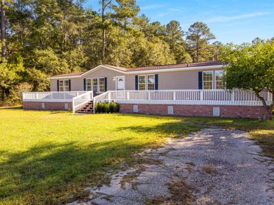 1108 Spiers Circle, Bonneau, SC 29431
