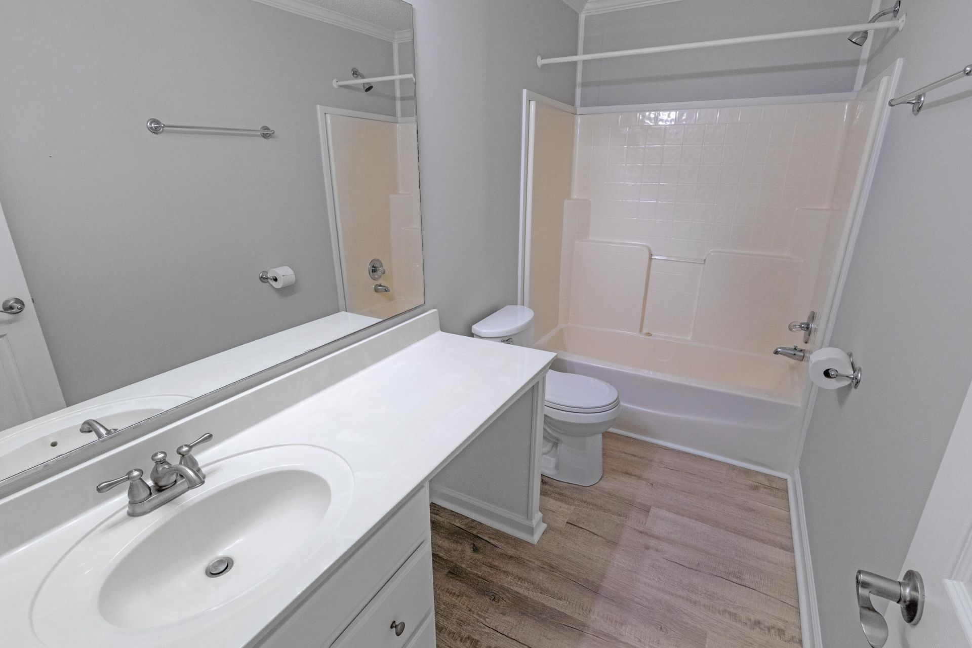 1108 Spiers Circle Photo 10