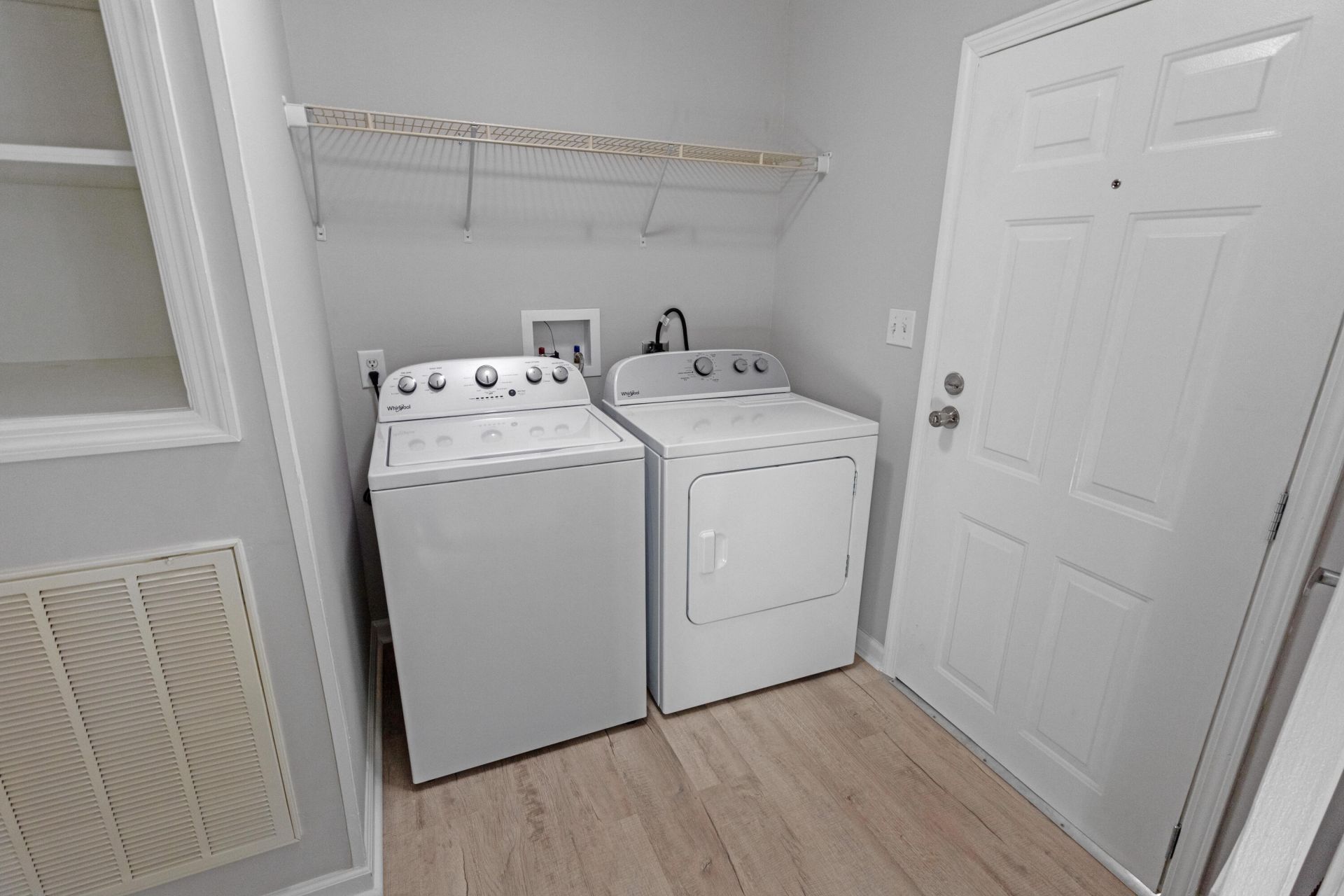 1108 Spiers Circle Photo 14