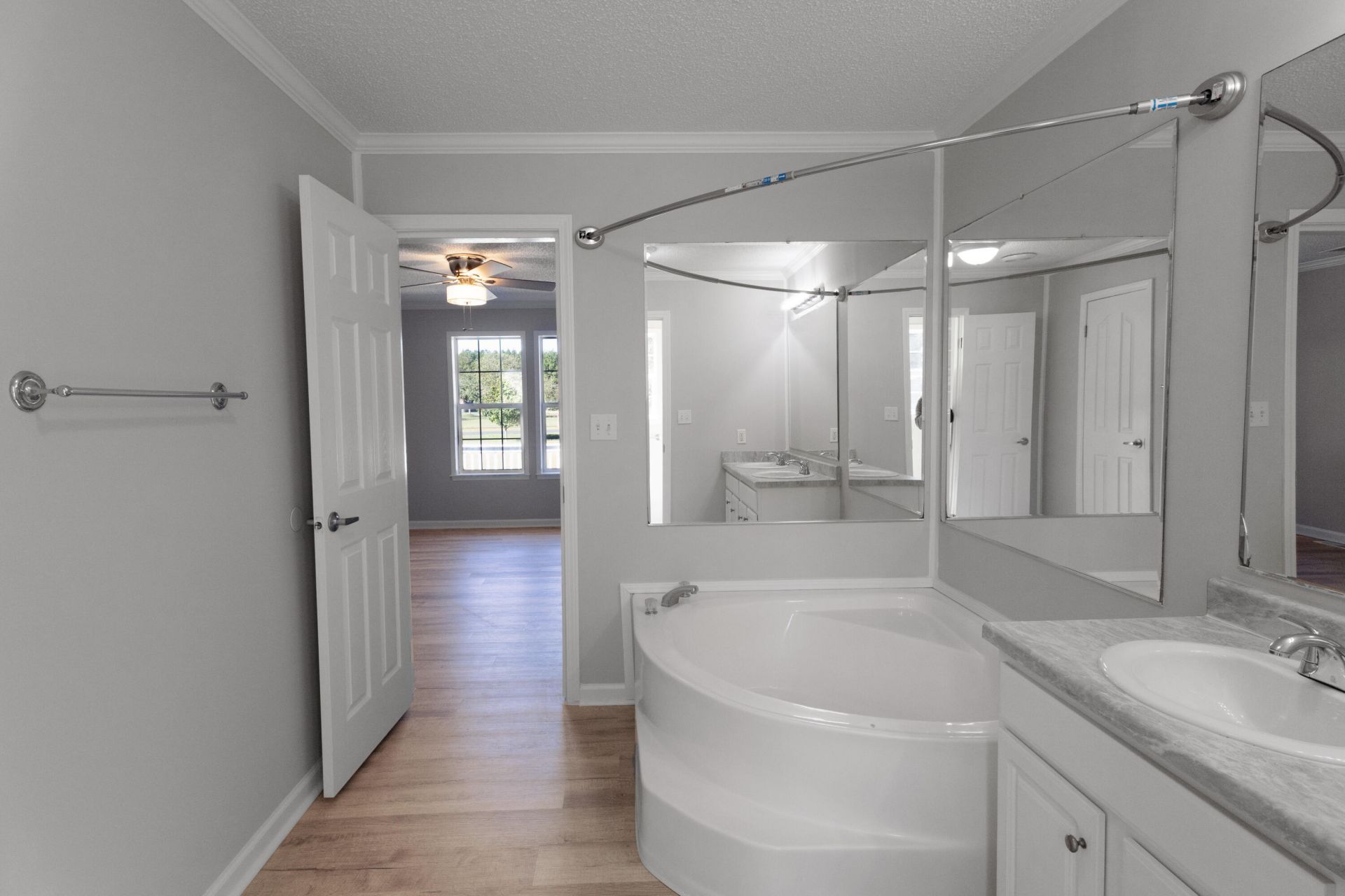 1108 Spiers Circle Photo 19